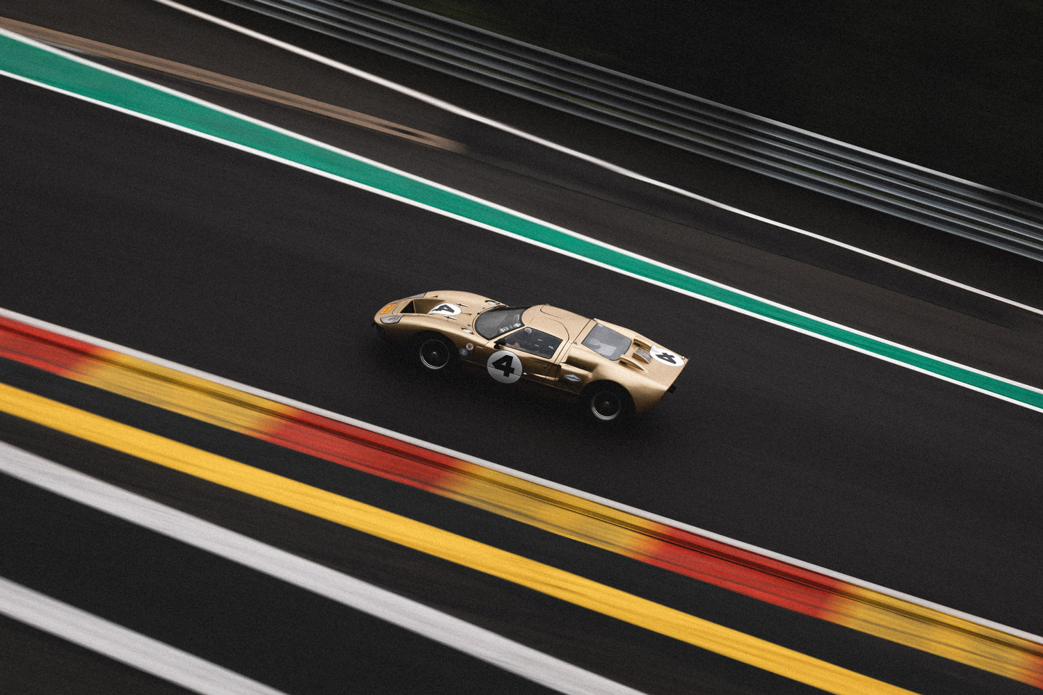 Motorsport photography in Belgium by Arno Van de Vyver
